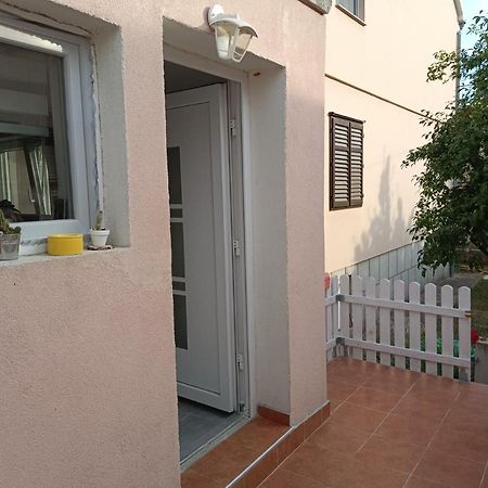 Apartman Mala Cici Apartment Zadar Exterior photo